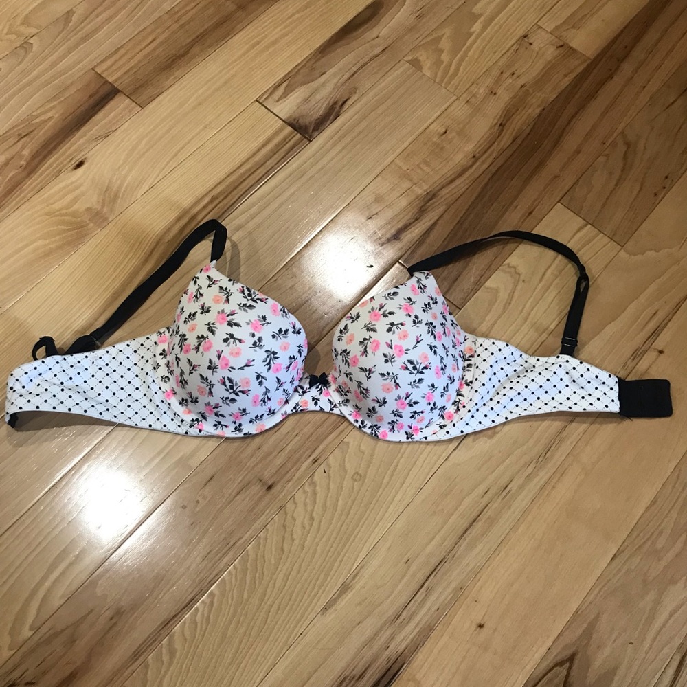 Victoria’s Secret Lined Demi bra